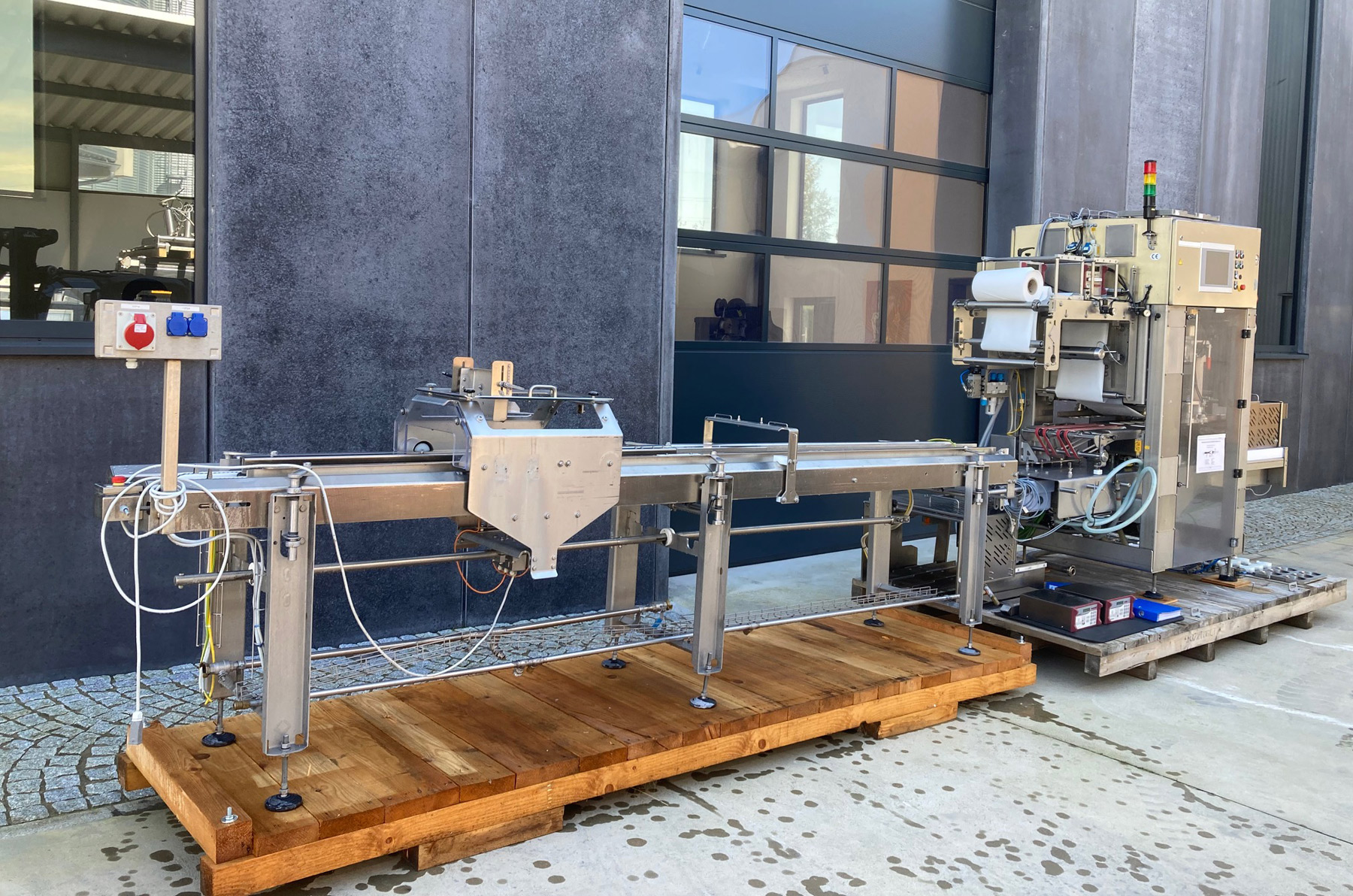 purchase and sale of used machines