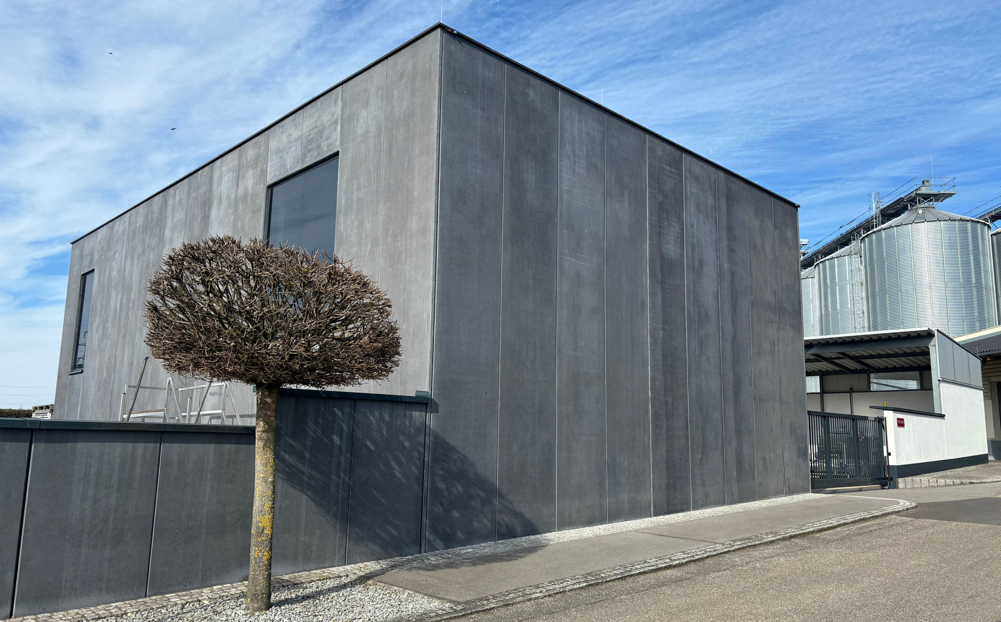 purchase and sale of used machines