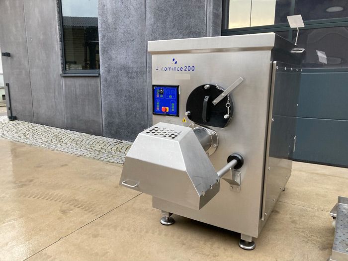 CFS Automince 200, fresh and frozen Meat Grinder