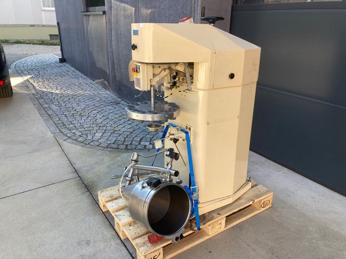 Gasti Tuben Füllmaschine