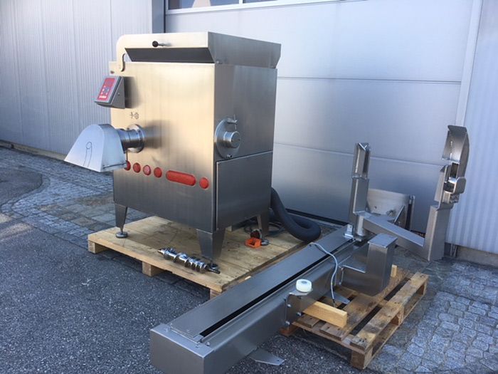 Grinder LASKA WW 130 G with Tote Bin Lift