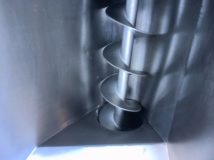 Grinder LASKA WW 130 G with Tote Bin Lift