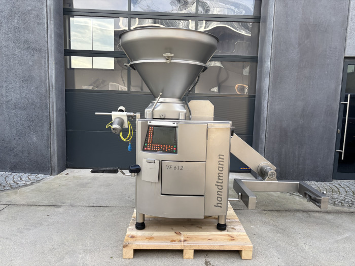 Handtmann VF 612 mit Haltevorrichtung