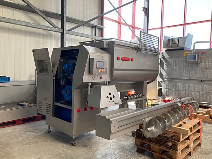 LASKA 200 Grinder and 2000 Paddelmixer