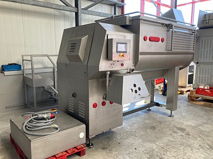 LASKA 200 Grinder and 2000 Paddelmixer
