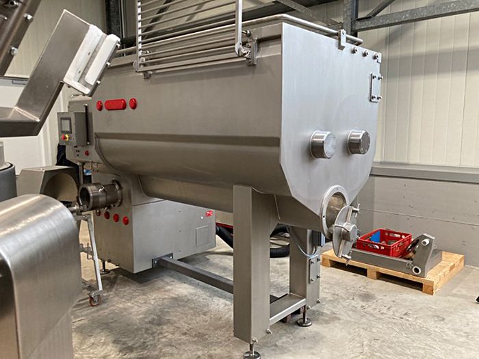 LASKA 200 Grinder and 2000 Paddelmixer