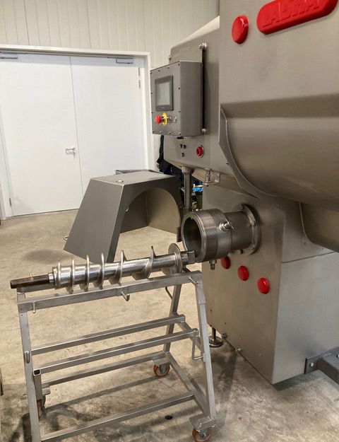 LASKA 200 Grinder and 2000 Paddelmixer