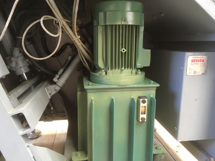 Laska G 530 Guillotine