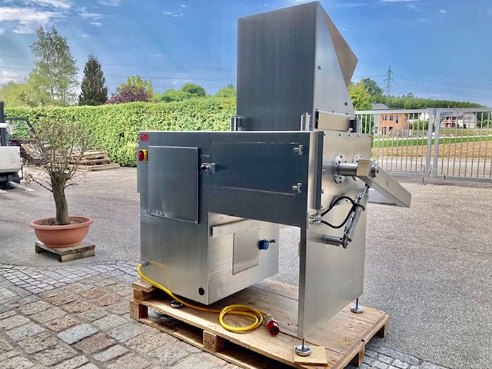 LASKA GFS 620 Frozen Block Flaker