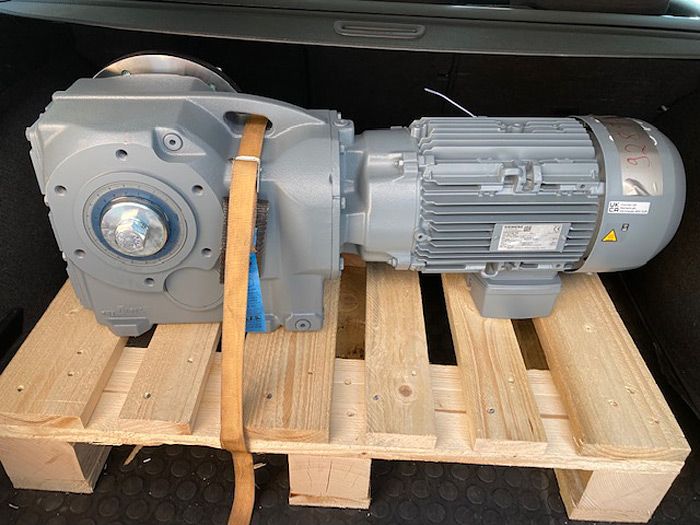 LASKA Mincer WW 200 2 G