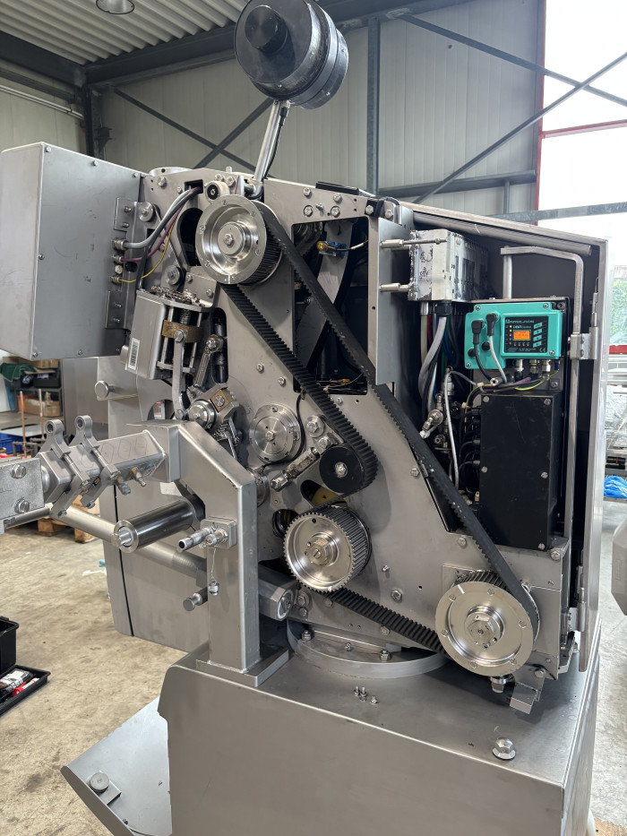 Poly Clip FCA 120