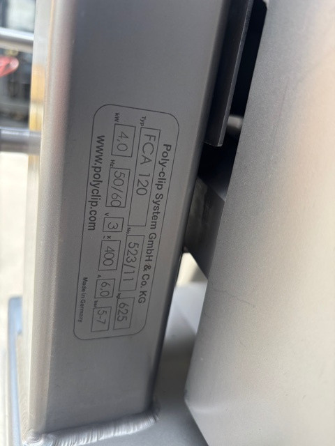 Poly Clip FCA 120