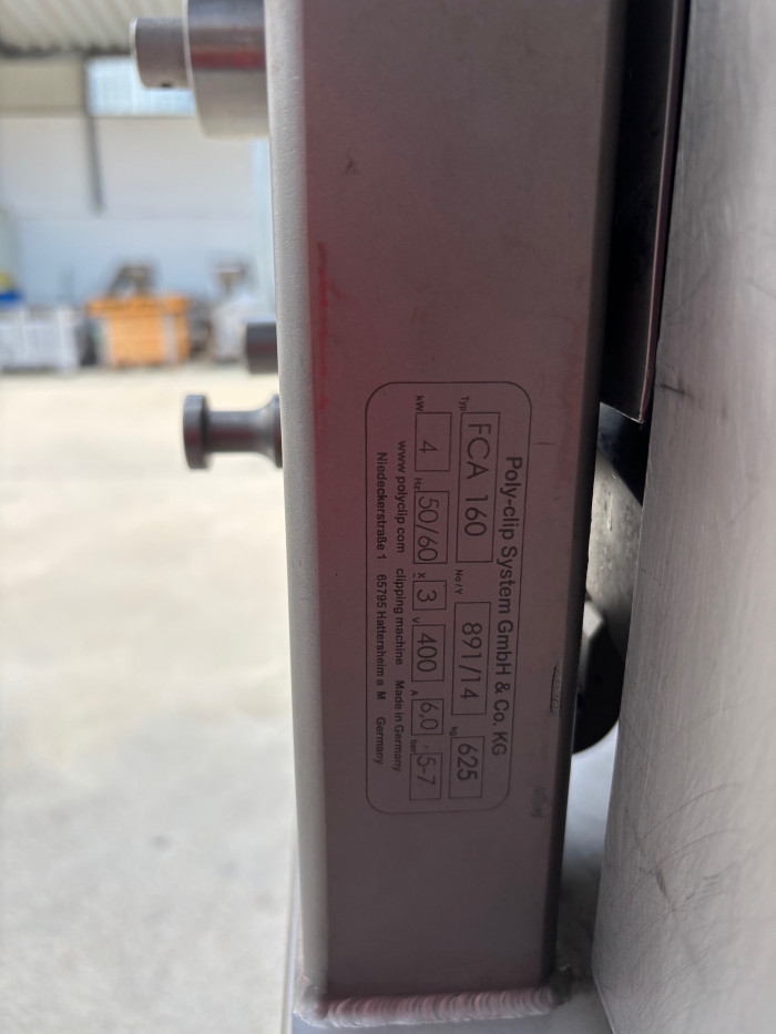 Poly Clip FCA 160