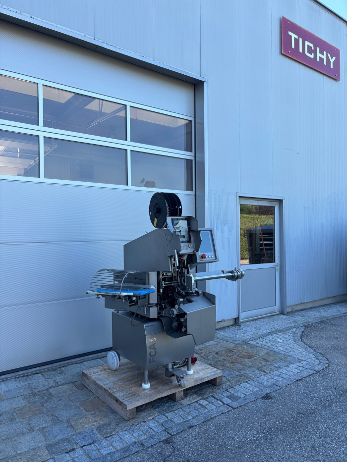 Poly Clip FCA 160