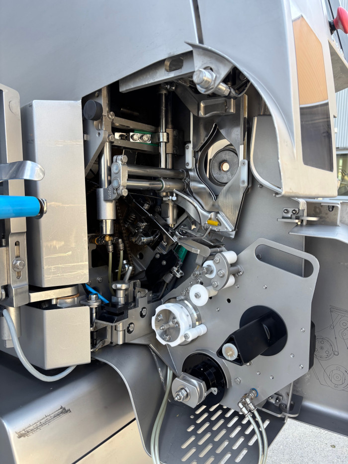 Poly Clip FCA 160