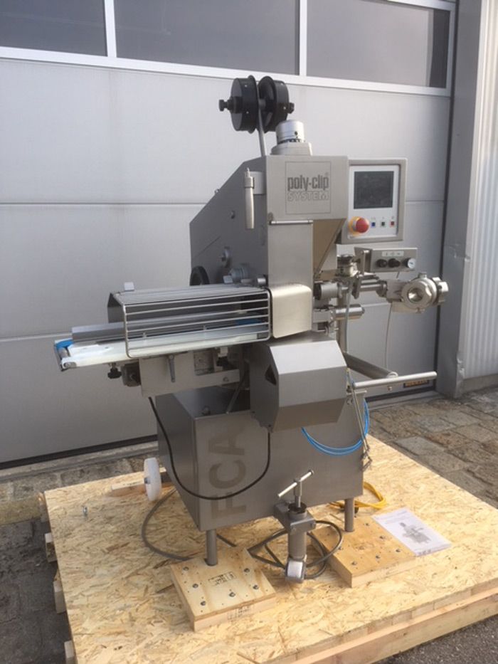 Poly Clip FCA 3430-18