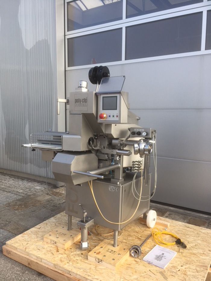 Poly Clip FCA 3430-18
