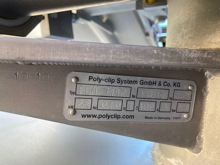Poly Clip FCA 3442