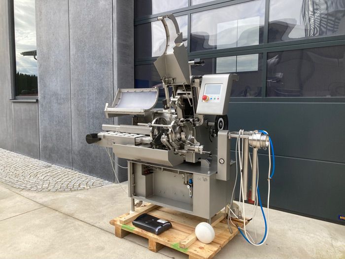 Poly Clip ICA 8700