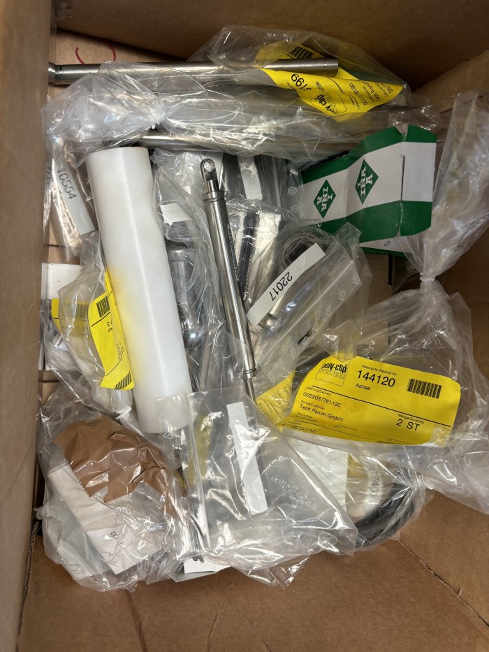 Poly Clip ICA 8700