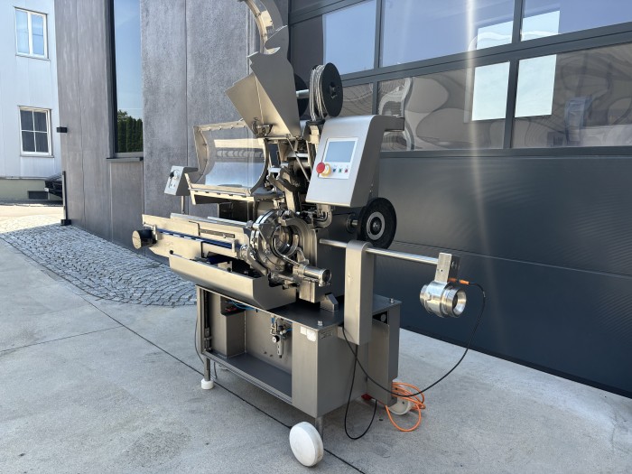 Poly Clip ICA 8700