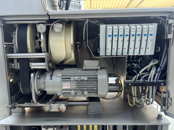 Poly Clip ICA 8700