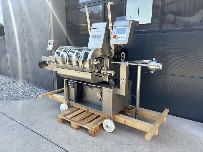Poly Clip ICA 8700