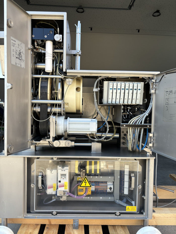 Poly Clip ICA 8700