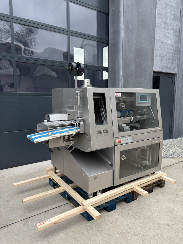 Poly Clip TSCA 120-18