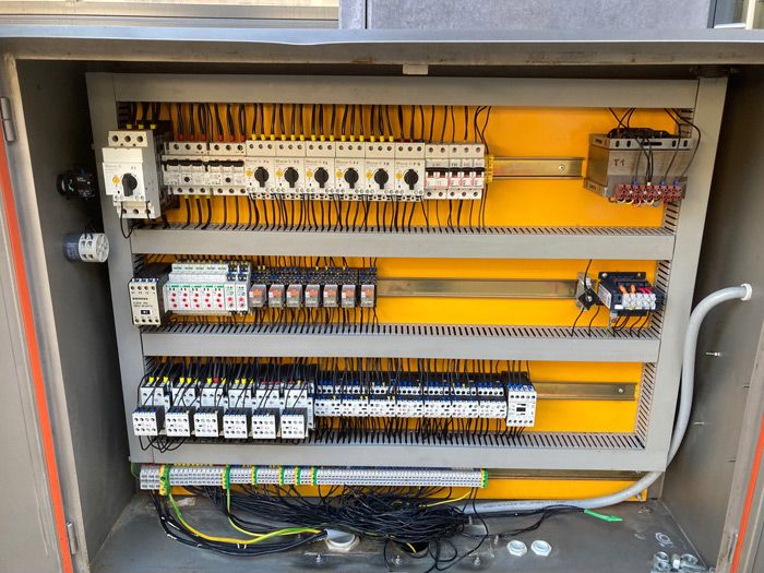 Vacuum Cutter K&G 65 liters