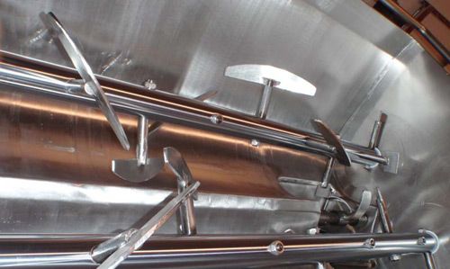 Mischwolf VELATI 180 mit 800 Mischwanne. 2 Paddel, mit Beladung