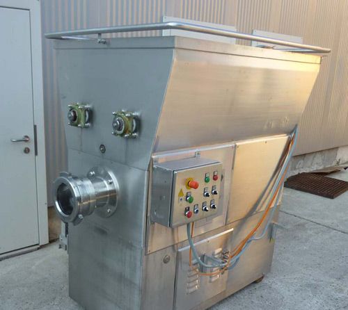 Mischwolf VELATI 180 mit 800 Mischwanne. 2 Paddel, mit Beladung