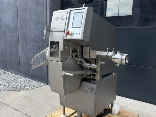Poly Clip FCA 120